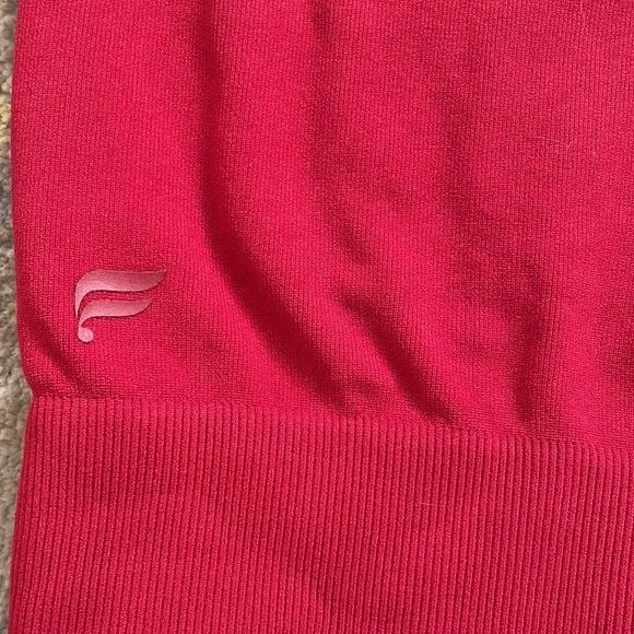 Fabletics Flora Seamless Long Sleeve Top Red - Picture 7 of 11